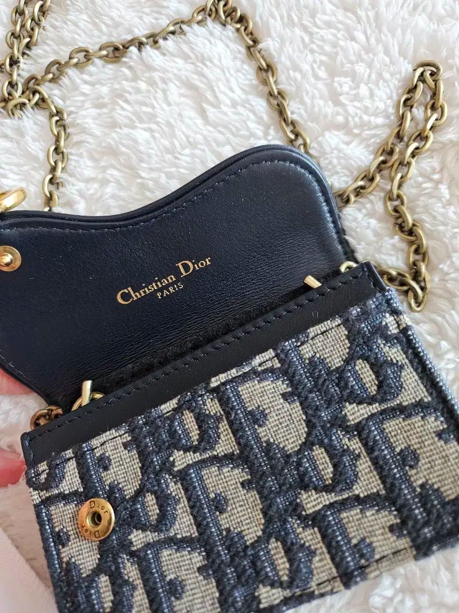 ディオール カードウォレット クロス チェーン 贈呈