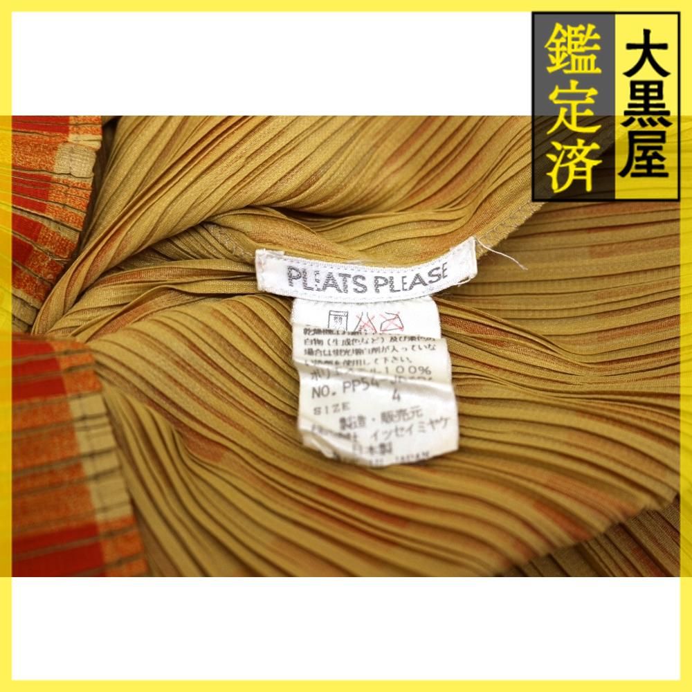 長袖タートルネック