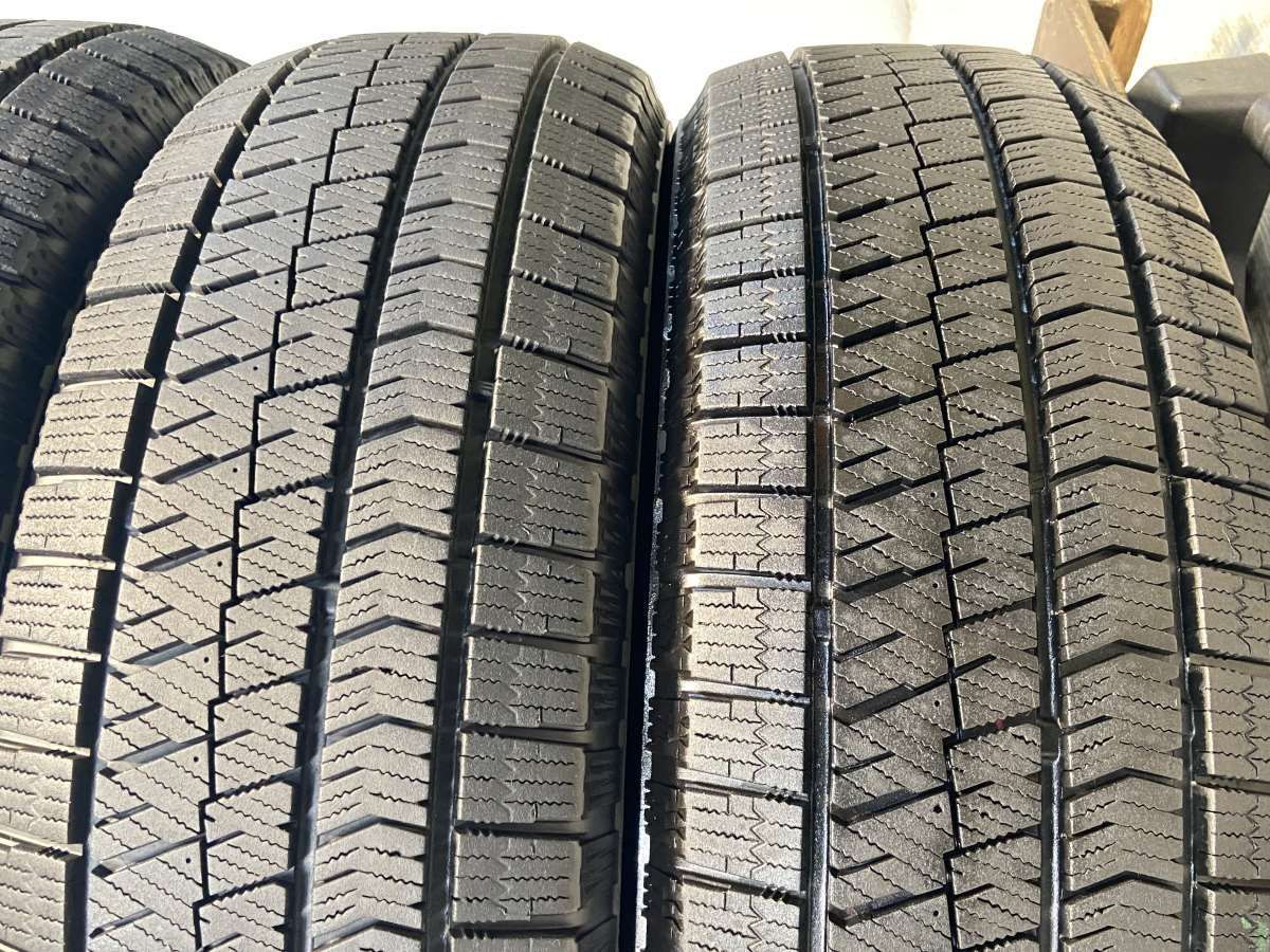 215/60R17 ブリヂストン ブリザック VRX2 中古タイヤ スタッドレス