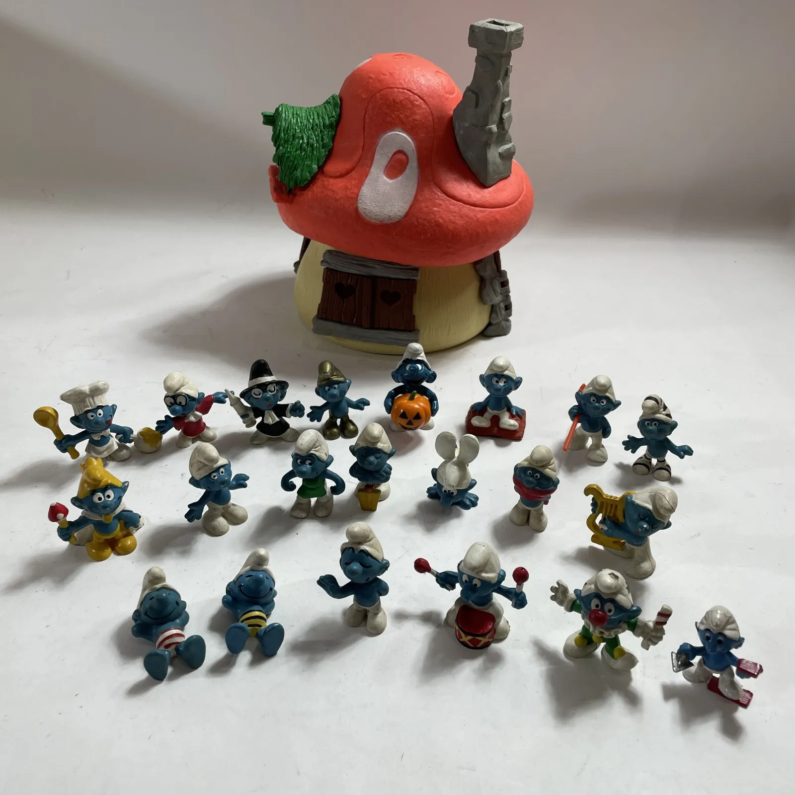 スマーフ ビンテージフィギュアセット 19体＆スマーフハウス　レア希少 2025年最新】スマーフ 家の人気アイテム - メルカリ