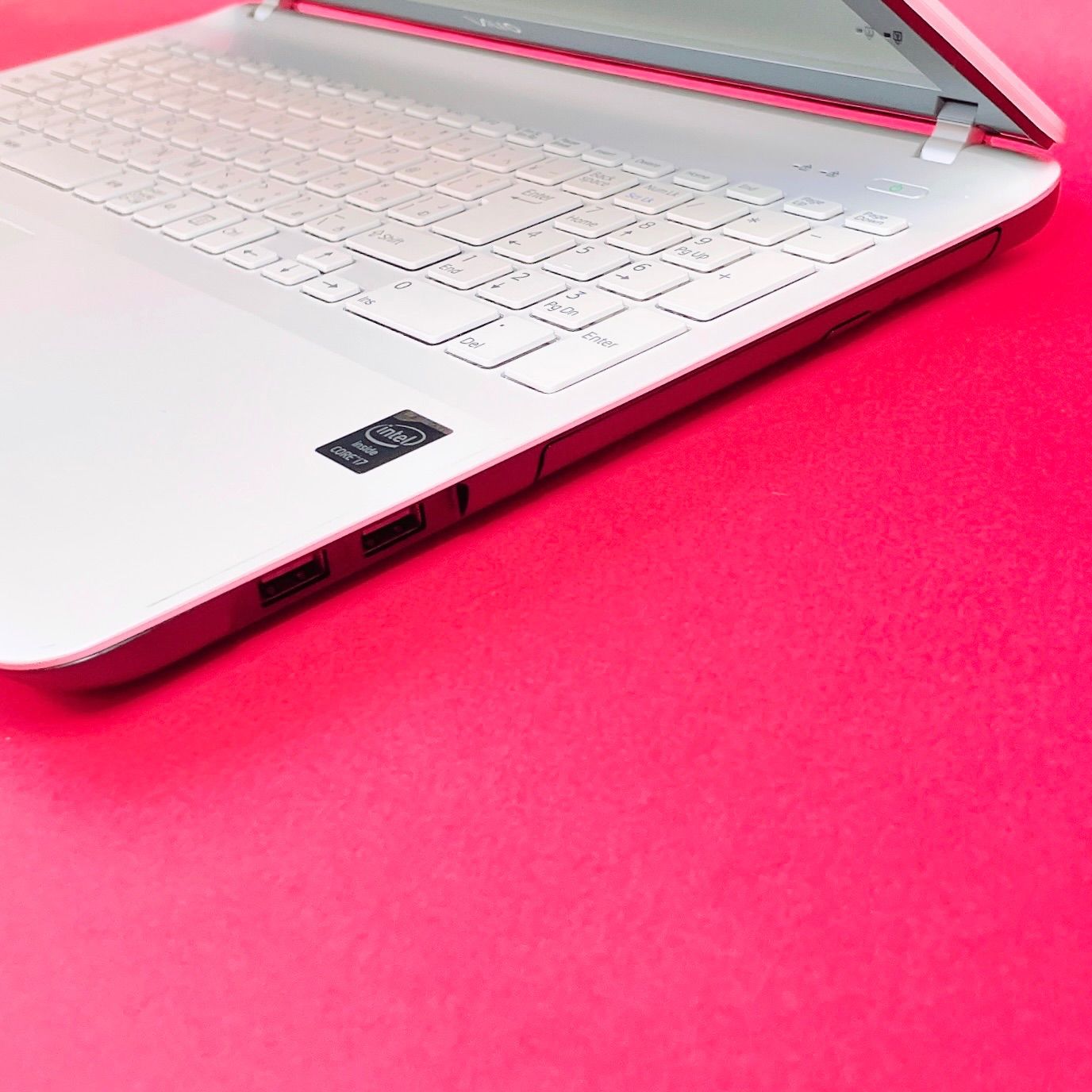 高性能Corei7✨️メモリ16GB 薄型VAIOノートパソコン タッチパネル