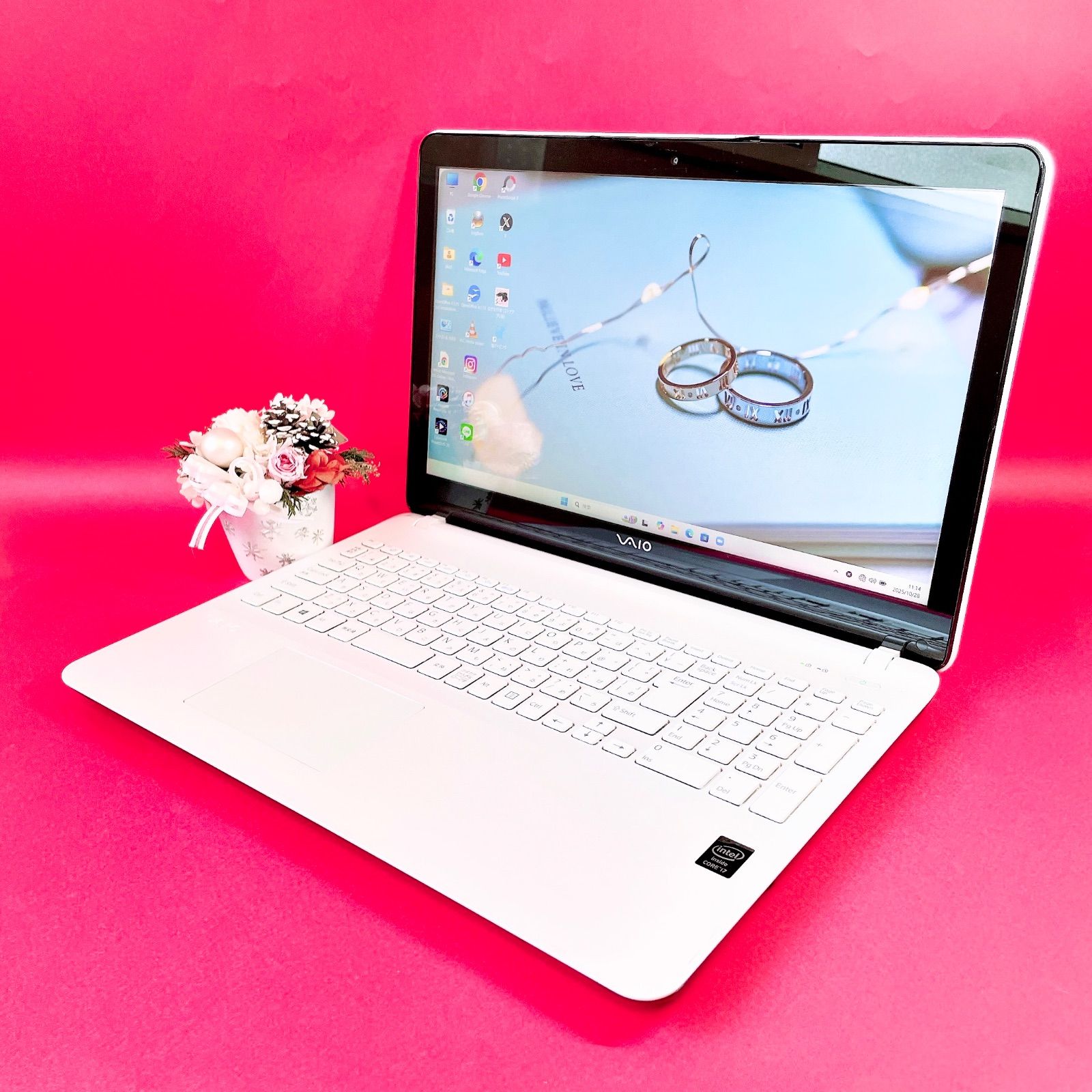 高性能Corei7✨️メモリ16GB 薄型VAIOノートパソコン タッチパネル