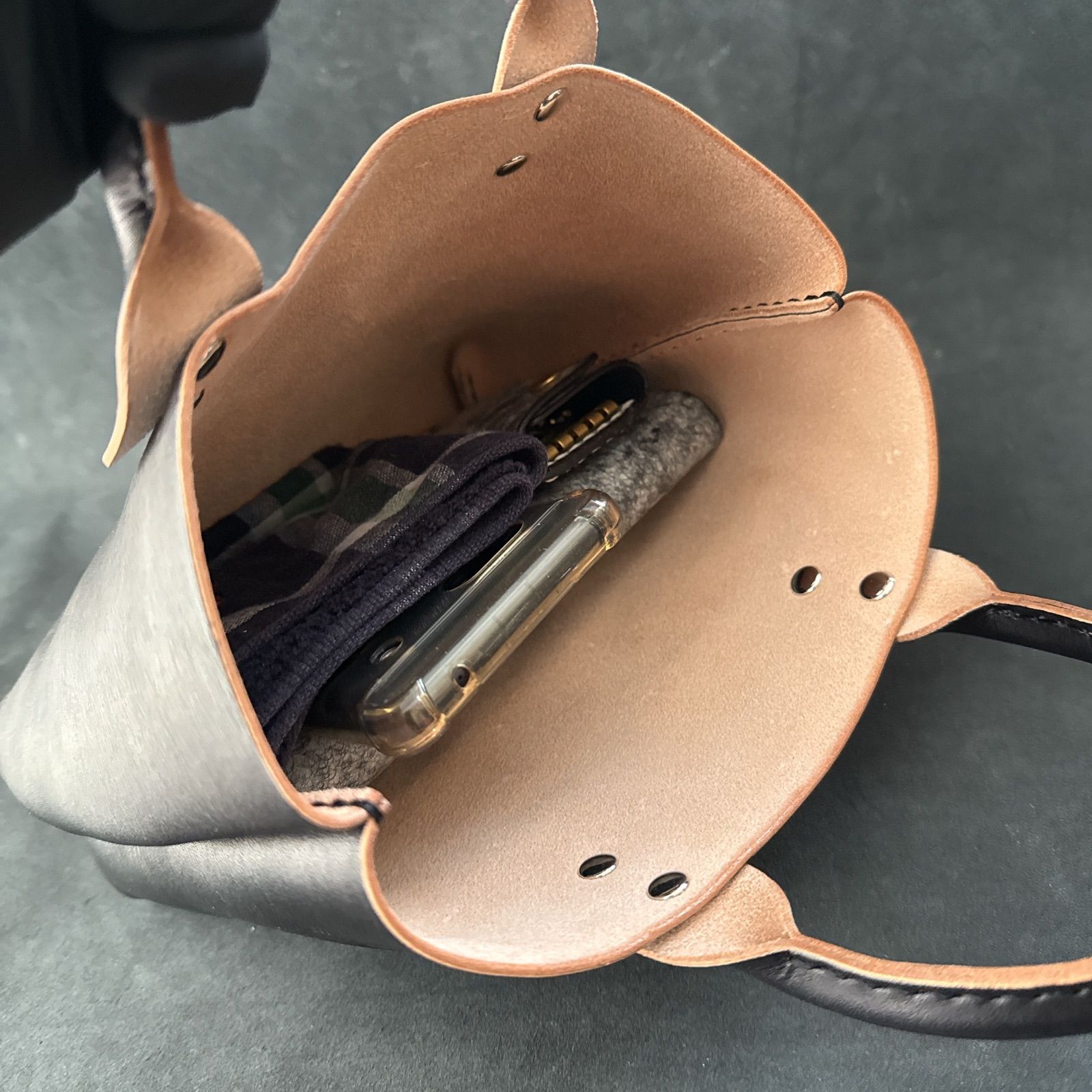 本革ミニトートバッグ