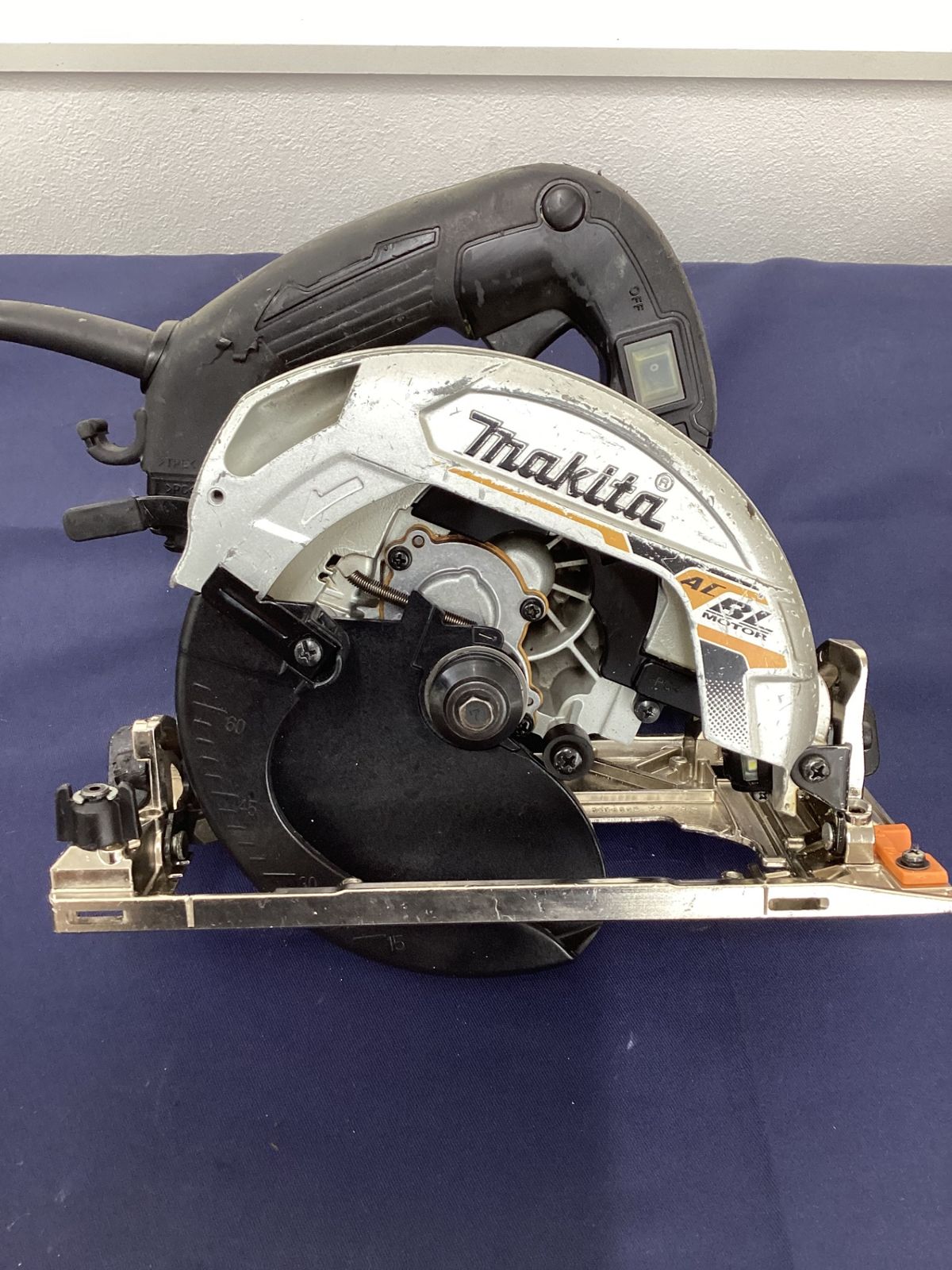 マキタ makita 電子マルノコ HS6303B 八尾店