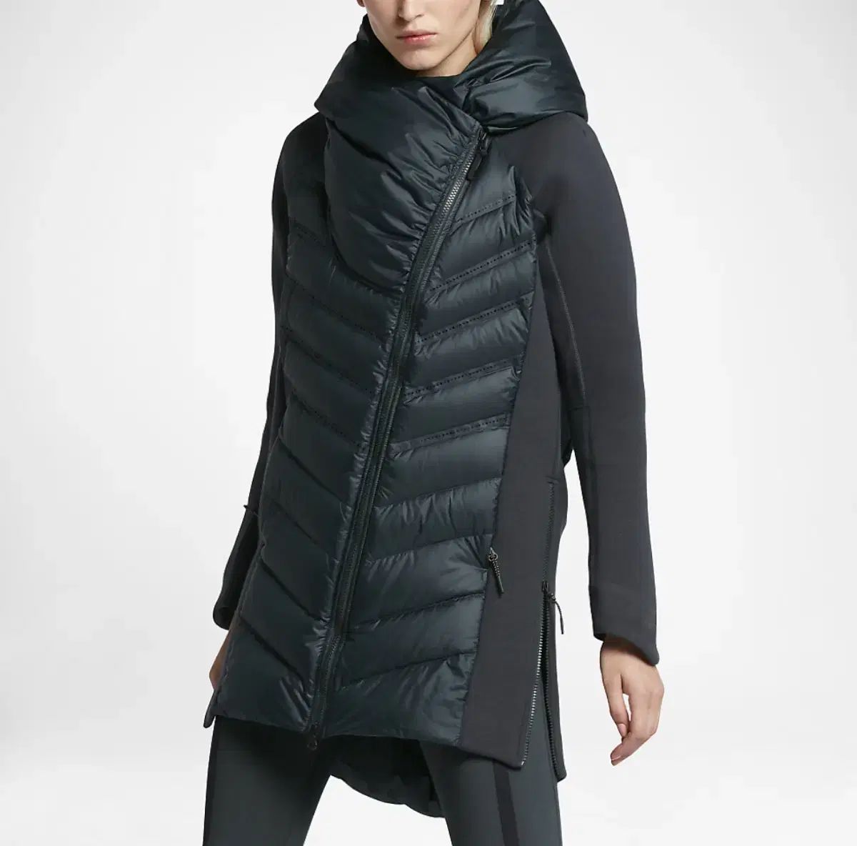 ナイキ レディース エアロロフト グースダウン ダウンジャケット フード付き M GULLKHAN_COM