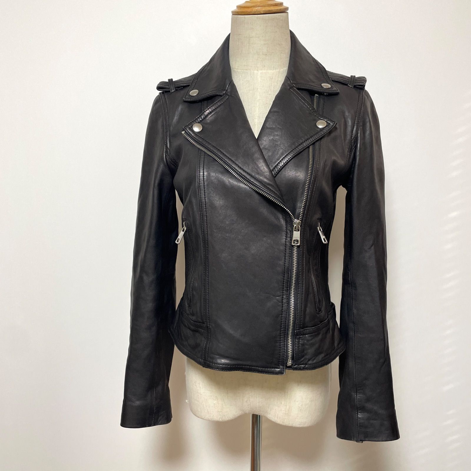 トランジットパーサッチ　レザーコート　中綿羊革　イタリア製 トランジットパーサッチ レザーコート 中綿羊革 イタリア製