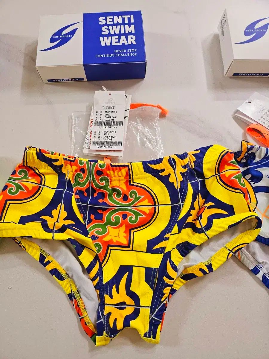 センティ ショートスクエア L カサブランカ モロッカン 밤