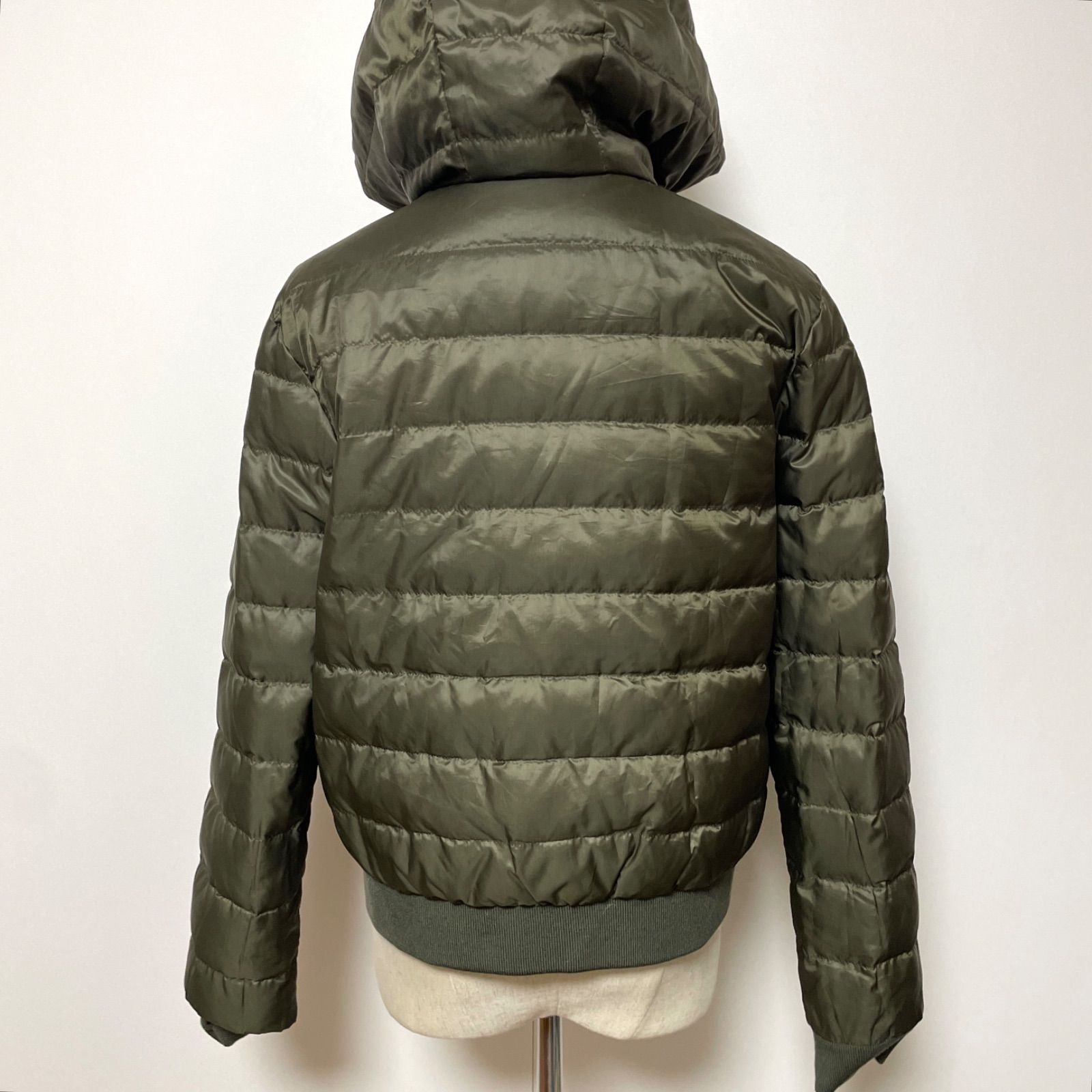 ダウンジャケット