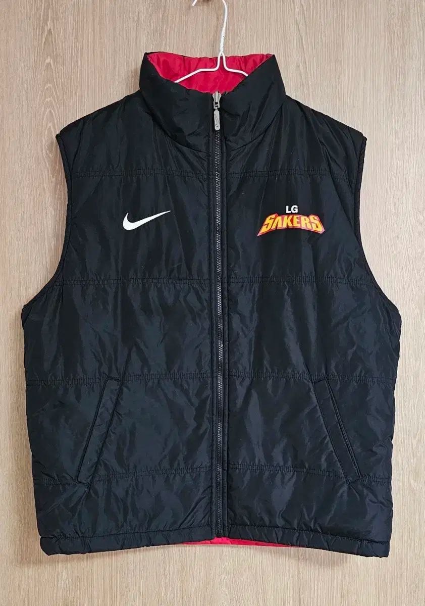 창원 LG세이커스 リバーシブル ダウンベスト L