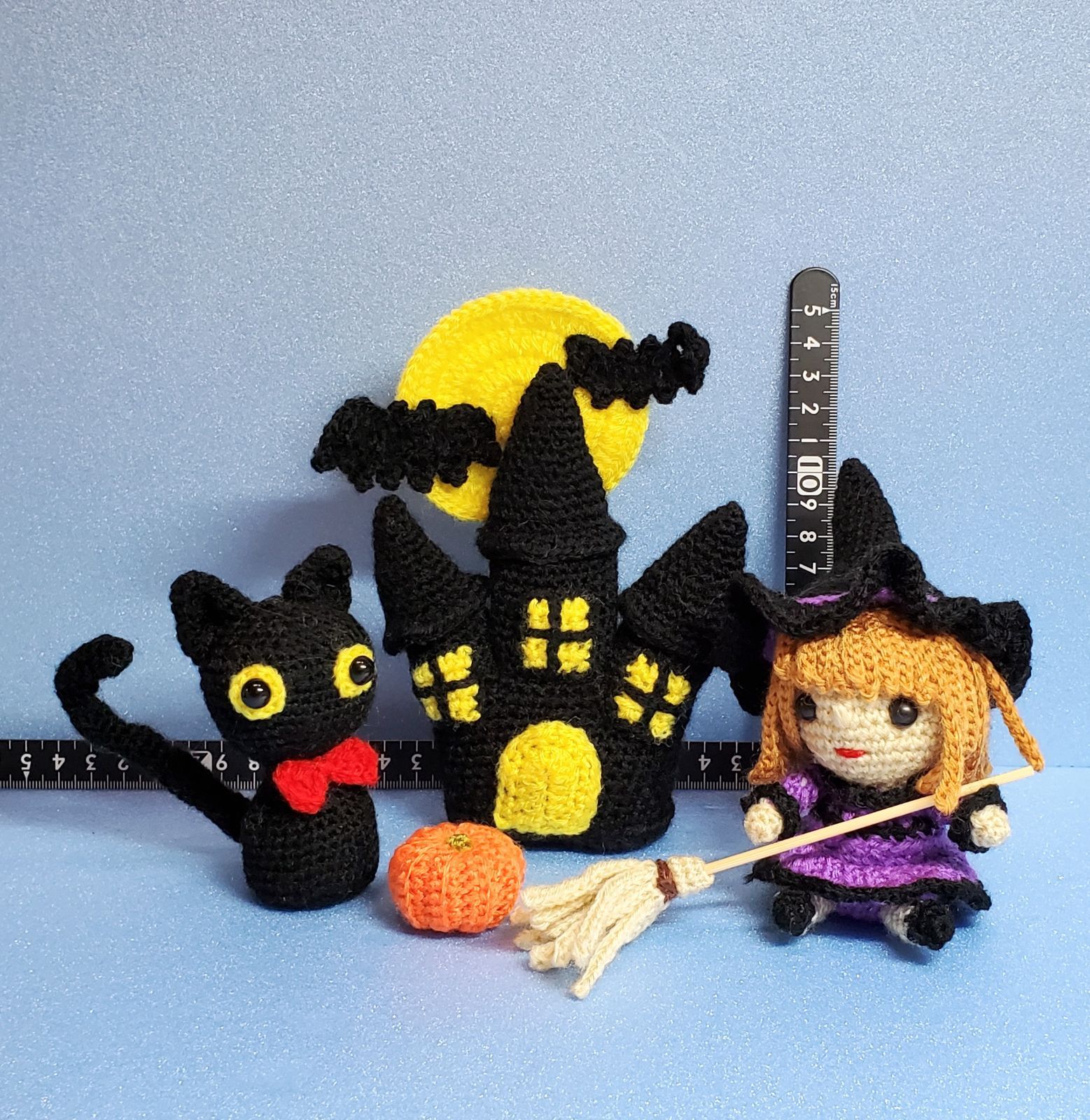 あみぐるみ ハロウィン 魔女 猫 お城 - メルカリ