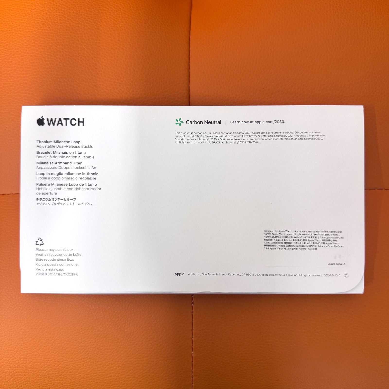 Apple Watch 49mmケース用ブラックチタニウムミラネーゼループ M