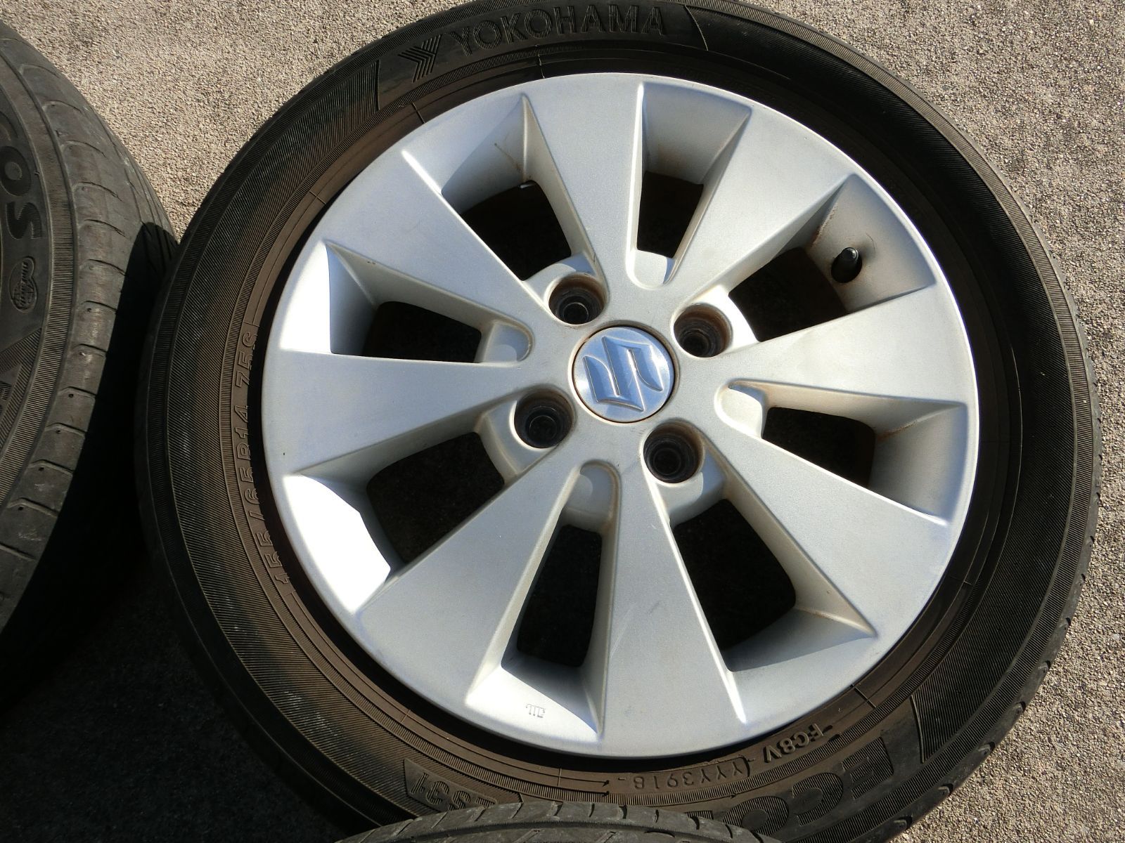 アルミホイール