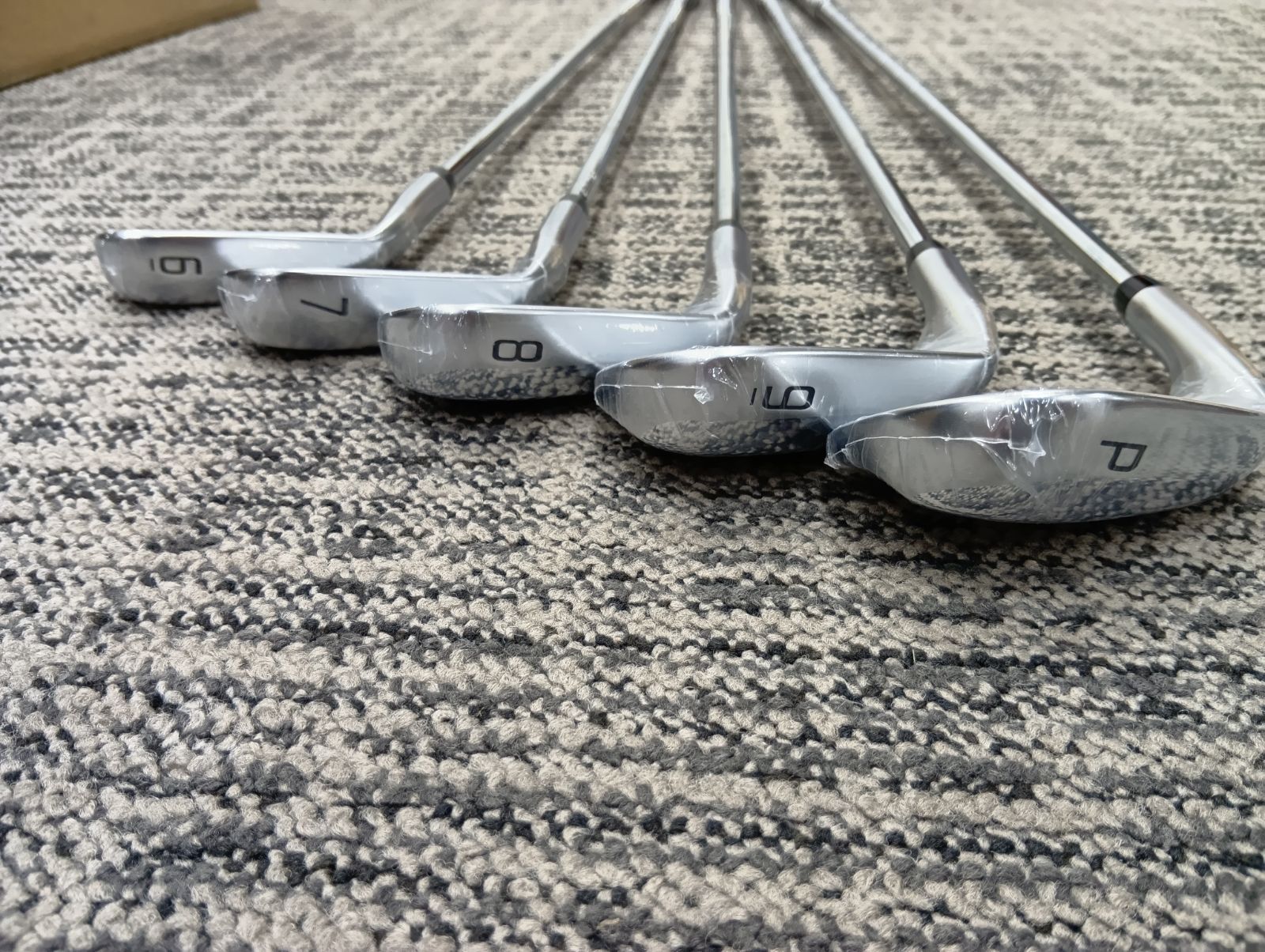 Iset ゼクシオ エックス XXIO eks アイアン 5本セット（＃6～9、PW