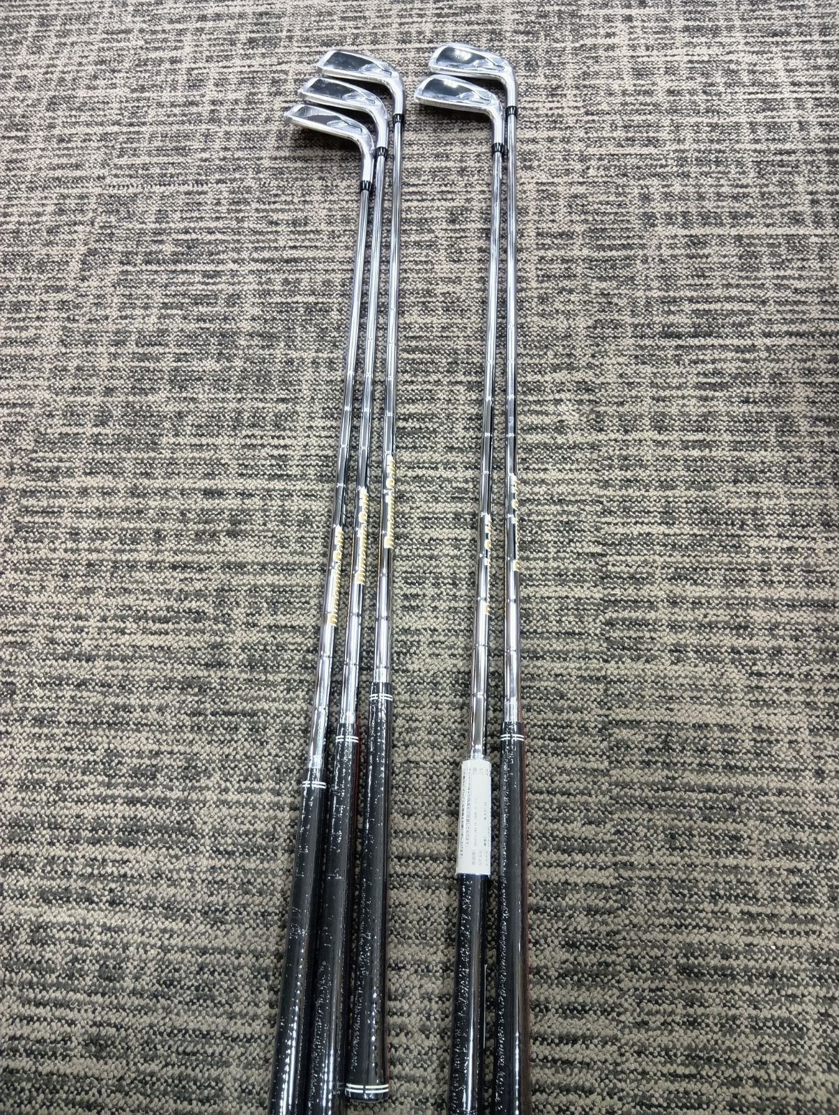 Iset ゼクシオ エックス XXIO eks アイアン 5本セット（＃6～9、PW