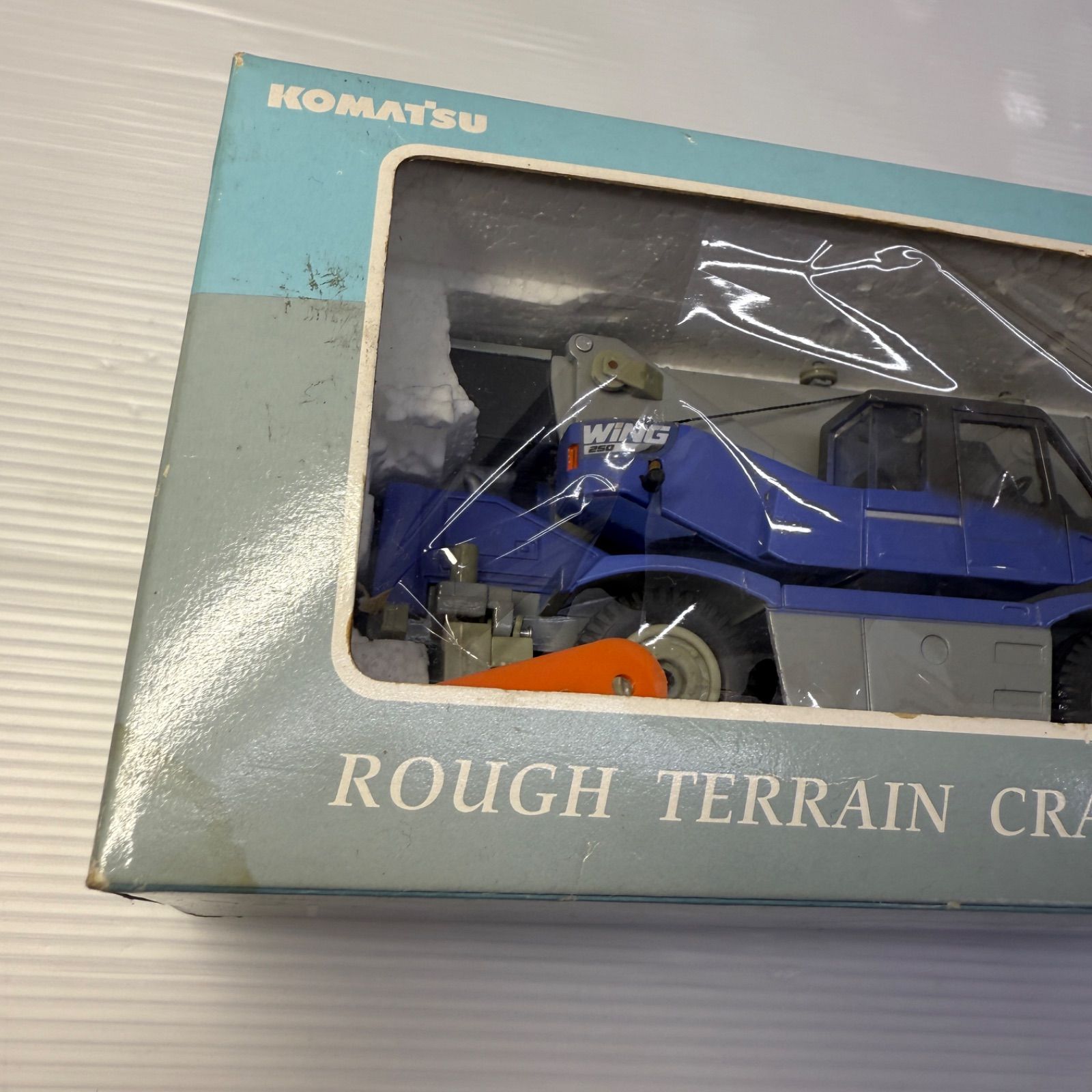 ☆コマツ WING 250☆ラフター 1/50スケール ROUGH TERRAIN CRANE