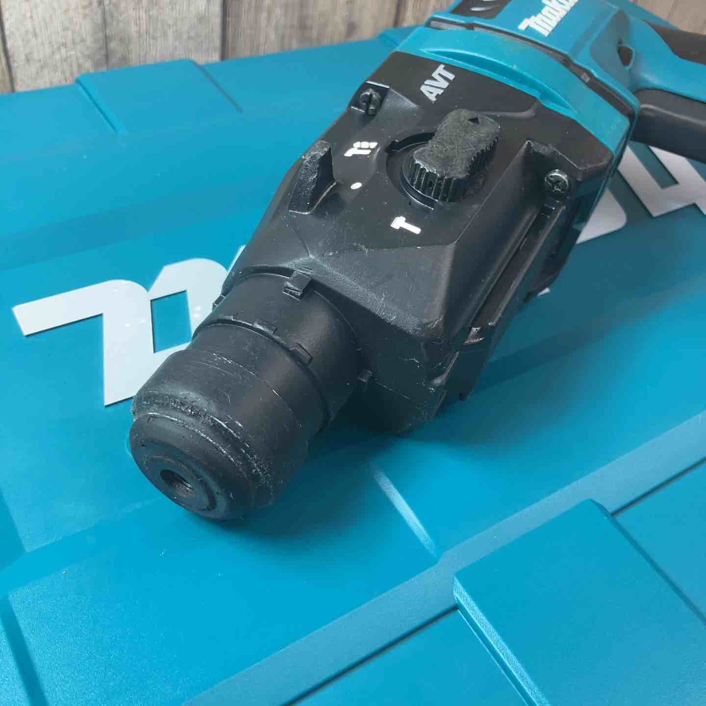 makita コードレスハンマドリル