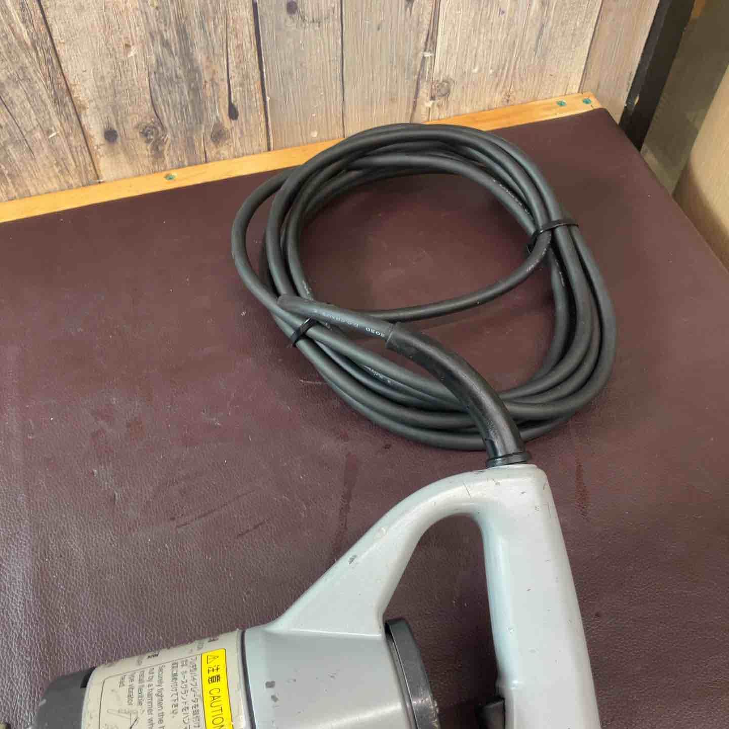 品 エクセン EXEN コンクリートバイブレータ E28FPA 東大和店 HRDEVELOPMENT_JP