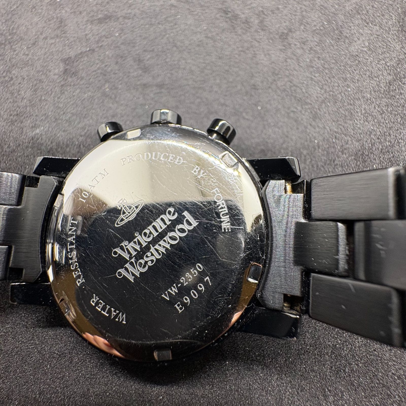 274 【美品 稼働】ヴィヴィアンウエストウッド VW-2350 ピラミッド 