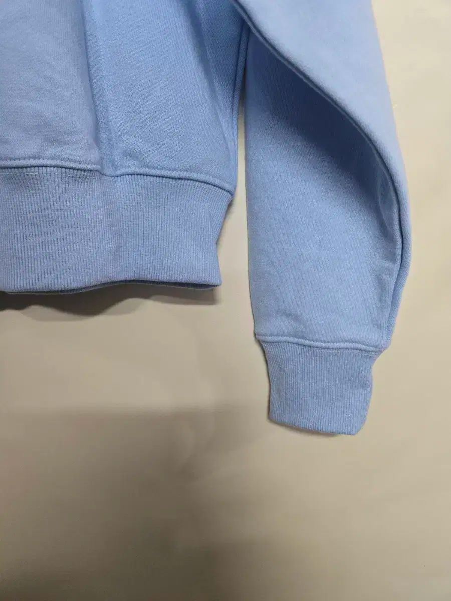 ブルー クロップド