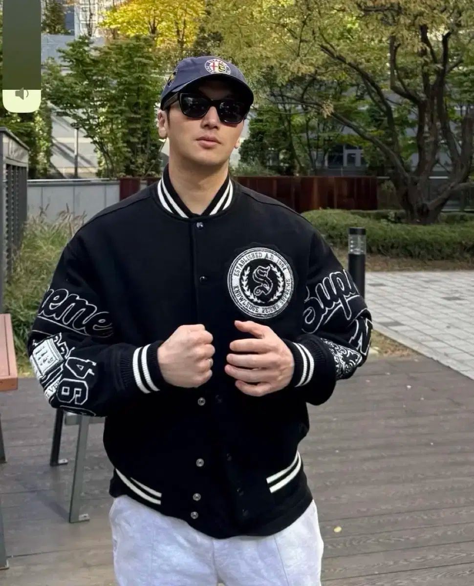 L シュプリーム ベリタス スタジャン ジャケット