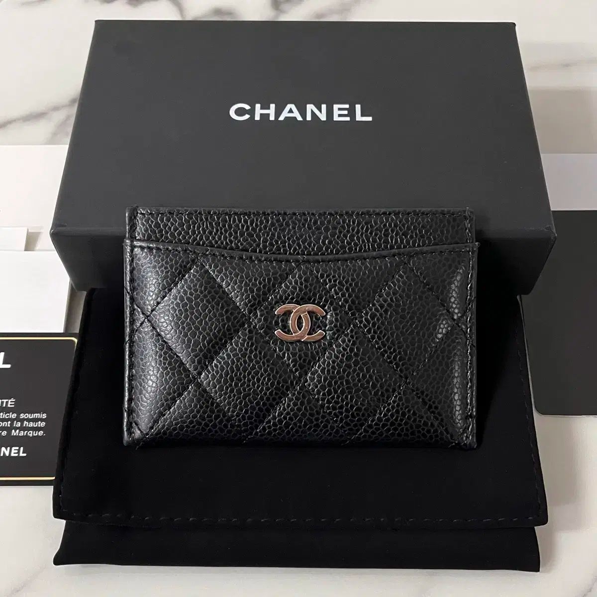 S級|正規品 CHANEL Classic グレインド シルバーメタルロゴ カードウォレット