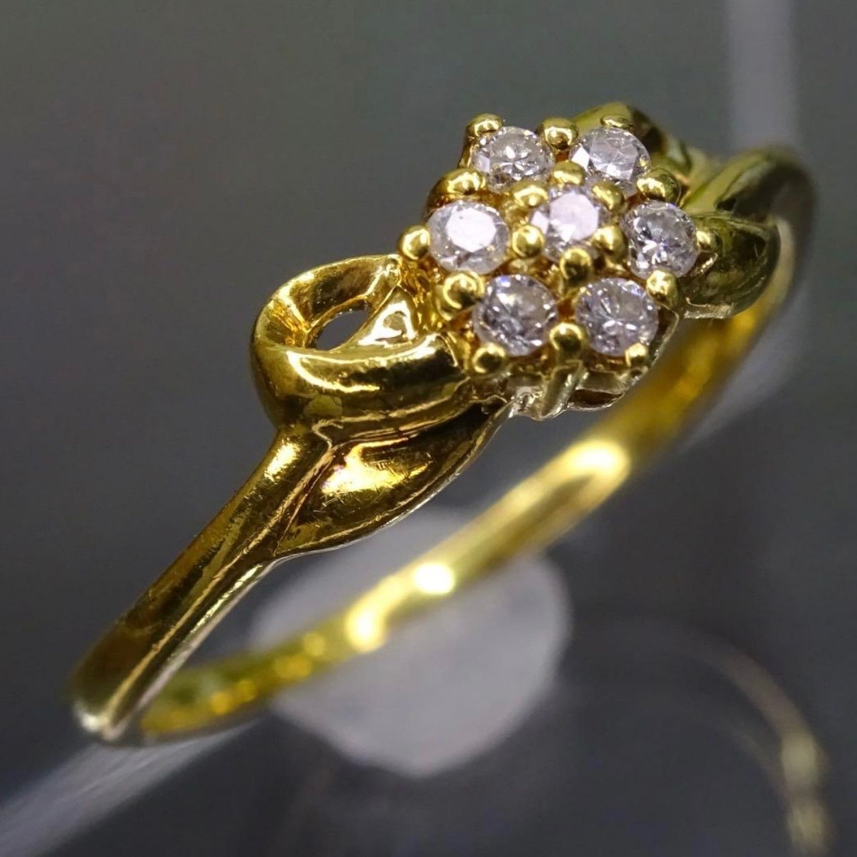 18金 K18 ゴールド GOLD 750 天然ダイヤモンド0.10ct フラワー 