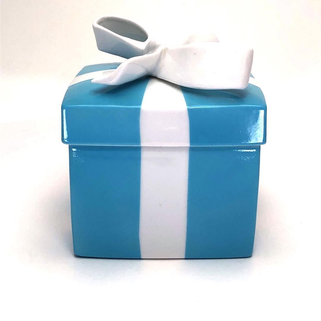 売り切り ラージサイズ Tiffany ティファニー ラージサイズ ブルーボックス 小物入れ 陶器 ブルー ホワイト NEXPOTALLINN_EU