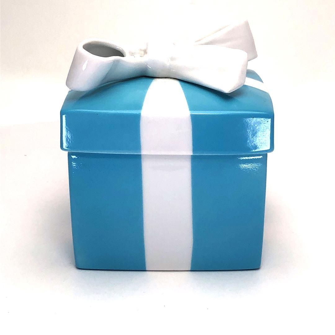売り切り ラージサイズ Tiffany ティファニー ラージサイズ ブルーボックス 小物入れ 陶器 ブルー ホワイト