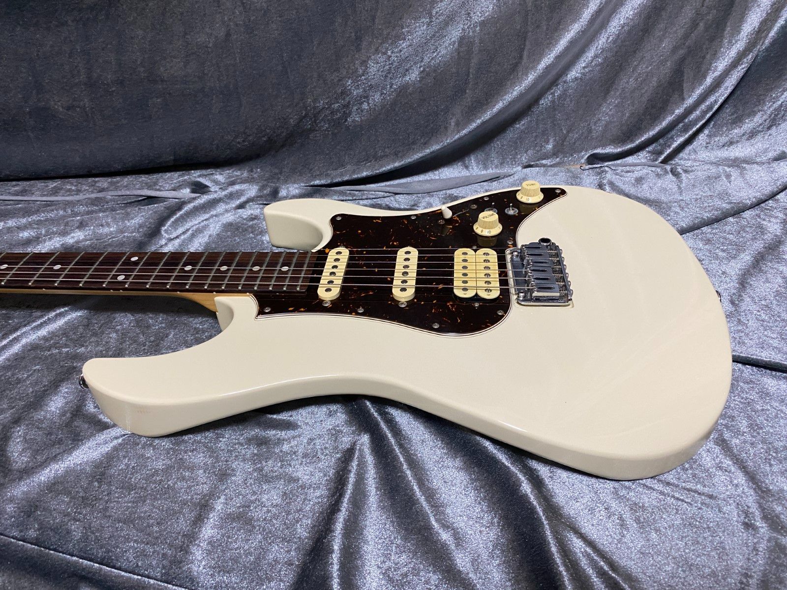 FGN EOS-AL-R オデッセイシリーズ EXPERT OS 国産 フジゲン 中古エレキ