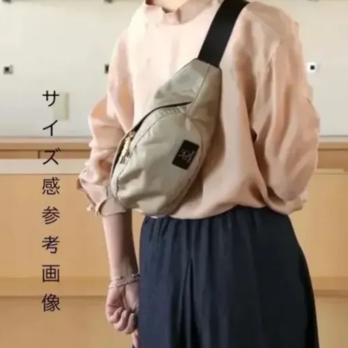 ポシェット ウエストバッグ