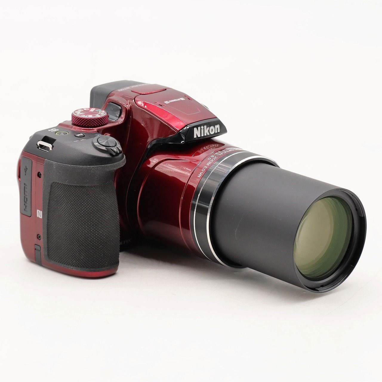 Nikon COOLPIX B 700 デジタルカメラ 光学60倍ズーム 約2029万画素 Wi Fi搭載 超望遠 旅行 野鳥 月撮影に レッド