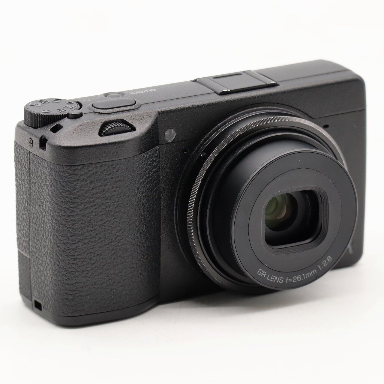 RICOH GR IIIx コンパクトデジタルカメラ 40 mm単焦点 APS C 約2420万画素 高速AF 手ぶれ補正 スナップ 旅行撮影に最適