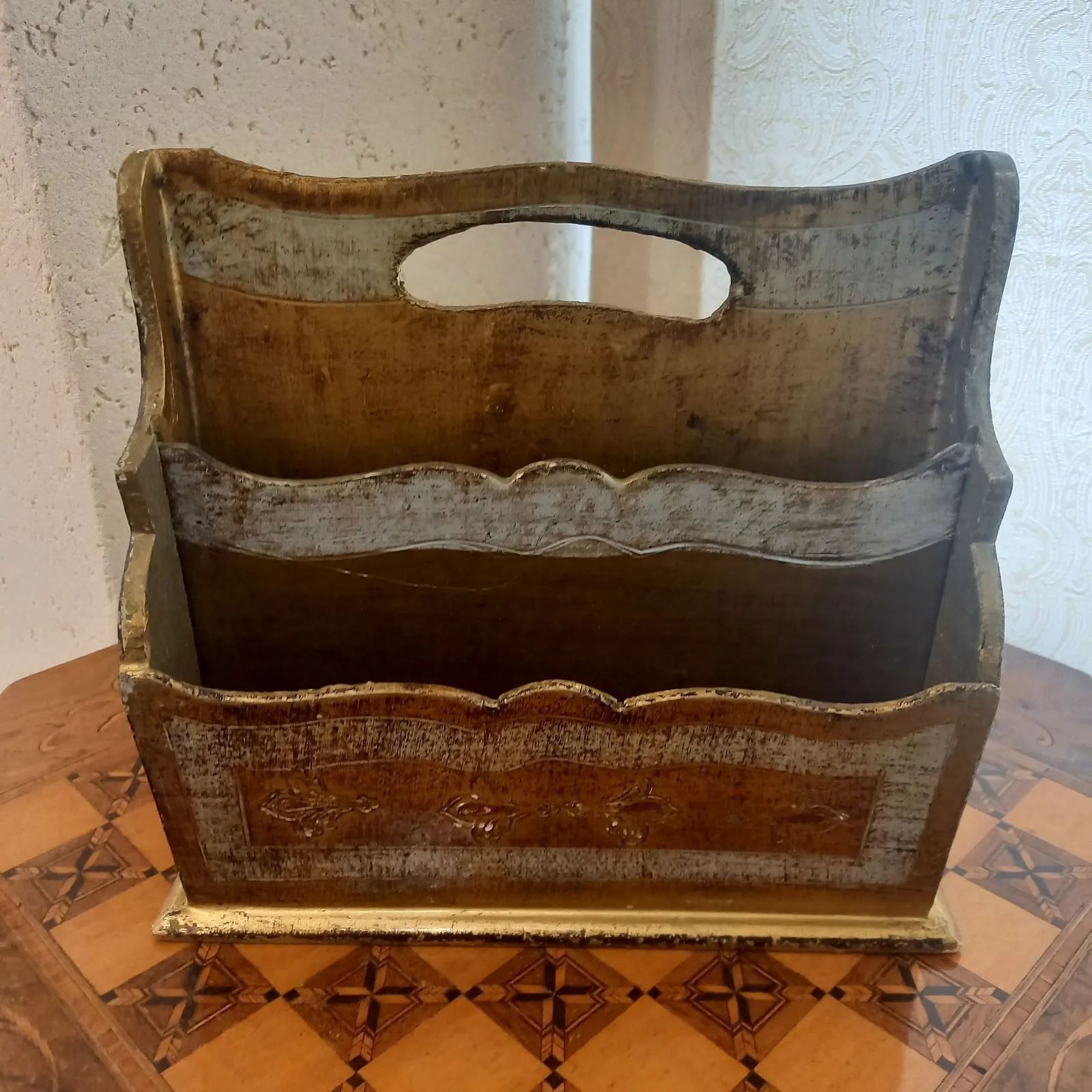 アンティークラック 装飾付き 木製 書類 ラック スタンド