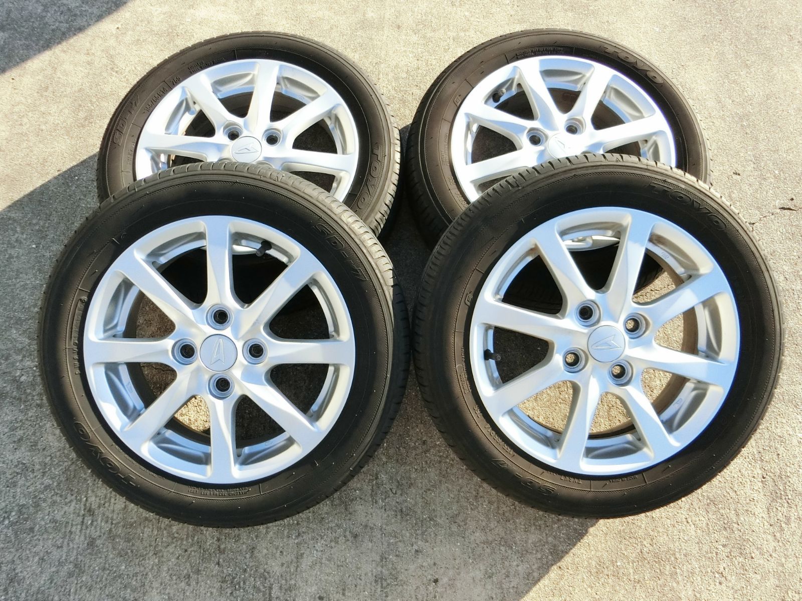 871 ダイハツ純正 14インチ アルミホイール 14×4.5J 45 PCD100 ハブ径 約54mm 4穴 4本セット 155|65R14 ムーヴ 外し