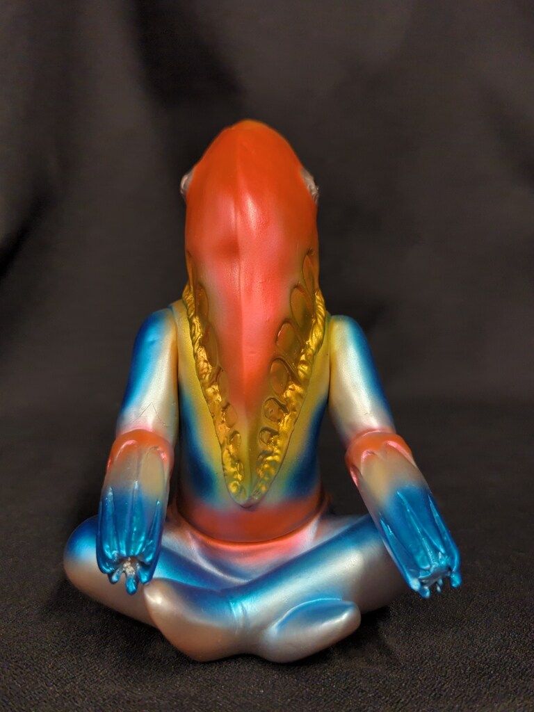 ブルマァク メトロン星人 ちゃぶ台付き 怪獣シリーズ メタリック