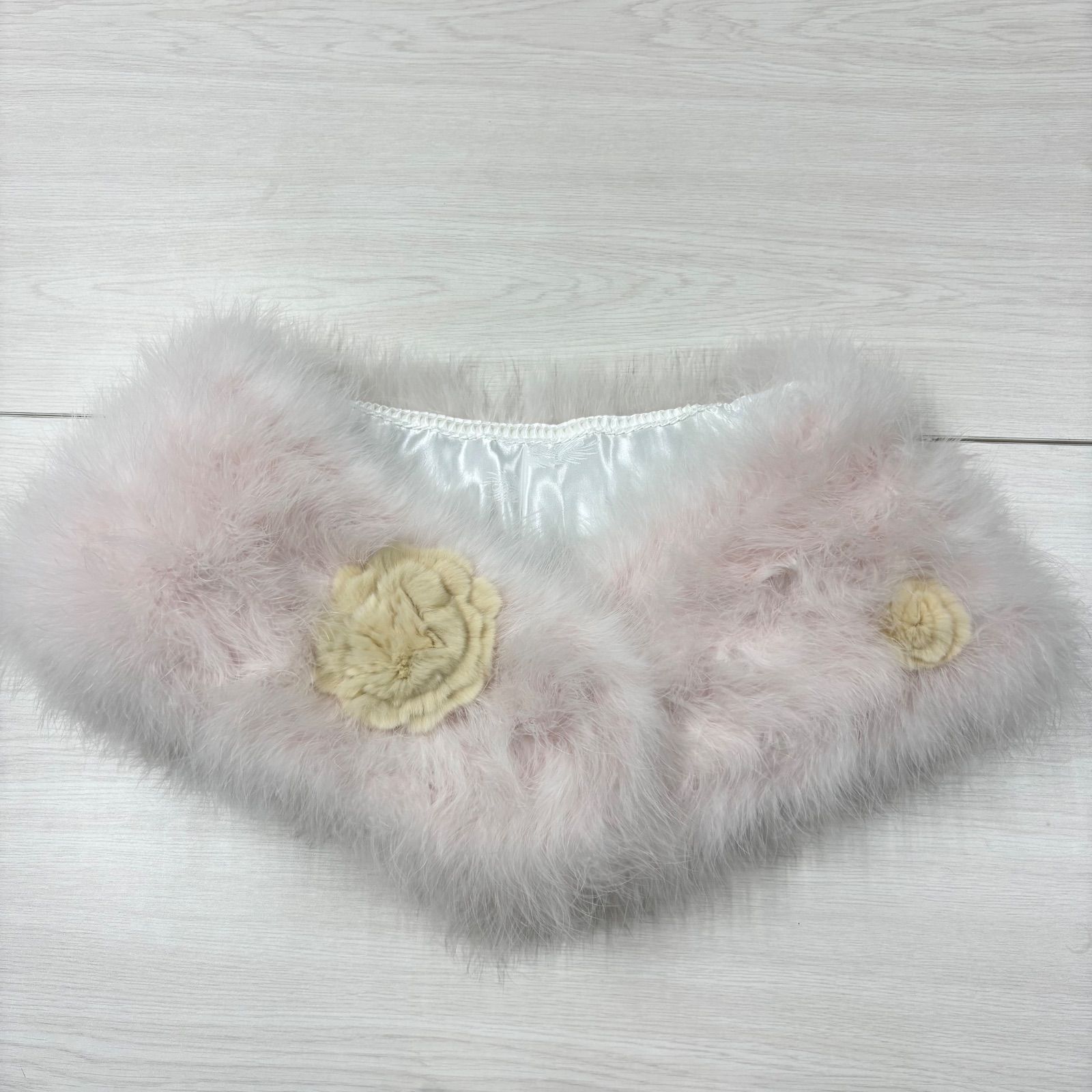 ︎ ショール ファー 毛皮 ホワイト 花 成人式 振袖 正月 結婚式