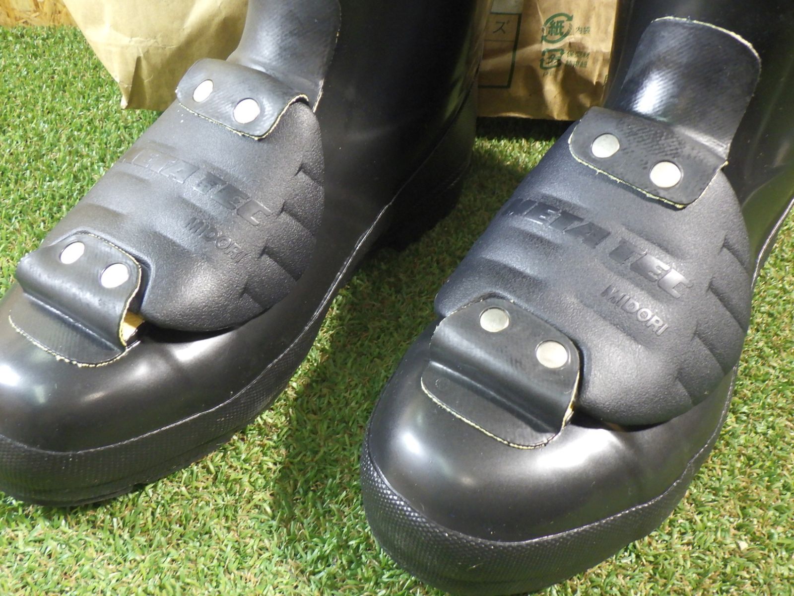 建設現場や工場などで 袋破れ 品扱い ミドリ安全 安全長靴 JIS規格 甲プロテクタ付 966甲プロMⅡ ブラック 27 cm 3 E