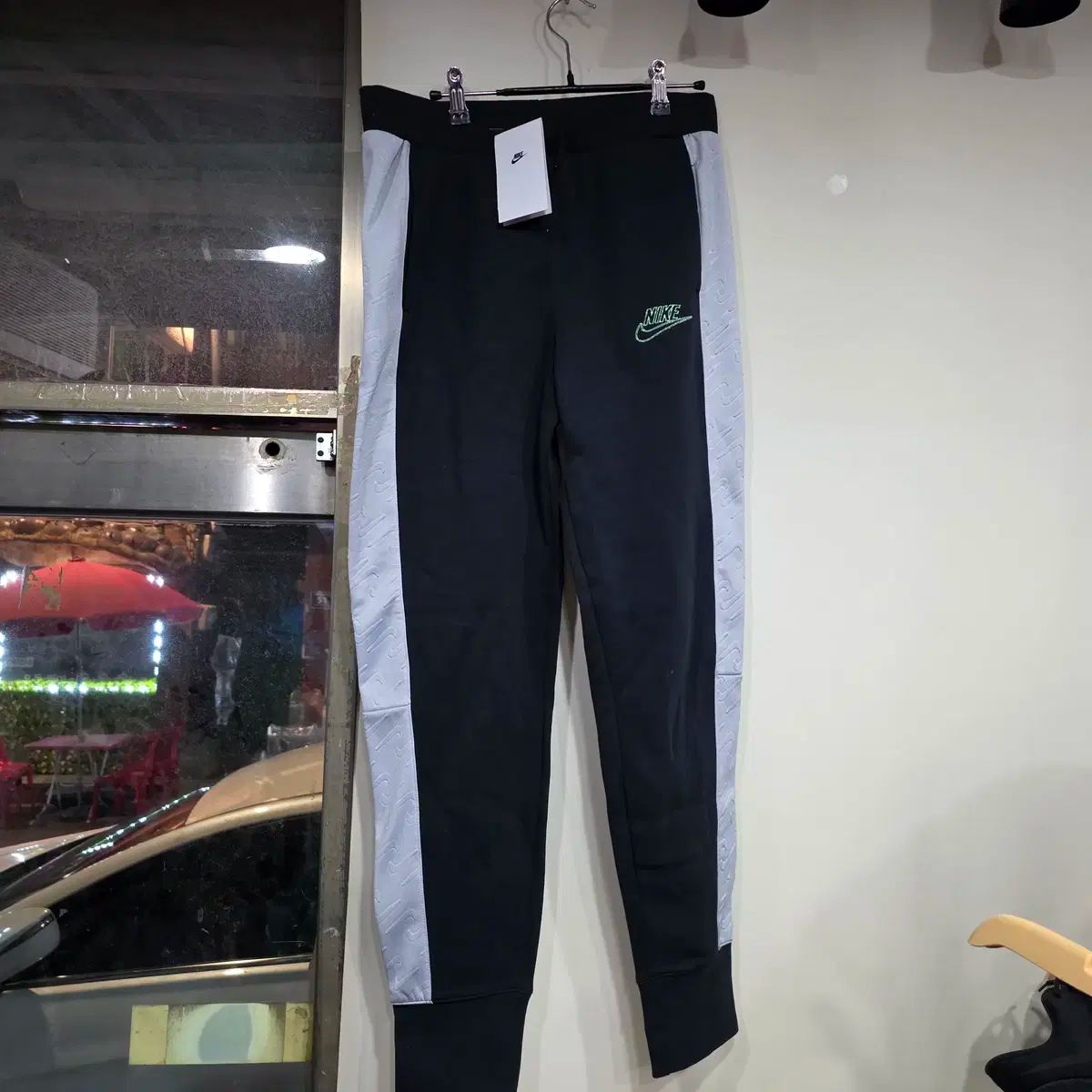 ナイキ 未使用 ズボン