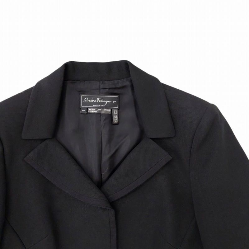 サルヴァトーレフェラガモ Salvatore Ferragamo セットアップ