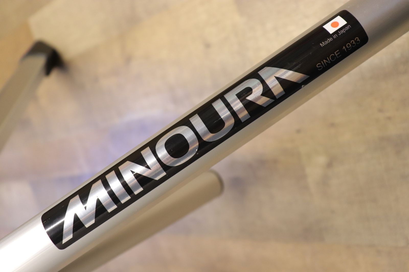 ミノウラ MINOURA RS-1800 メンテナンススタンド スルーアクスルのみ対応 さいたま浦和店