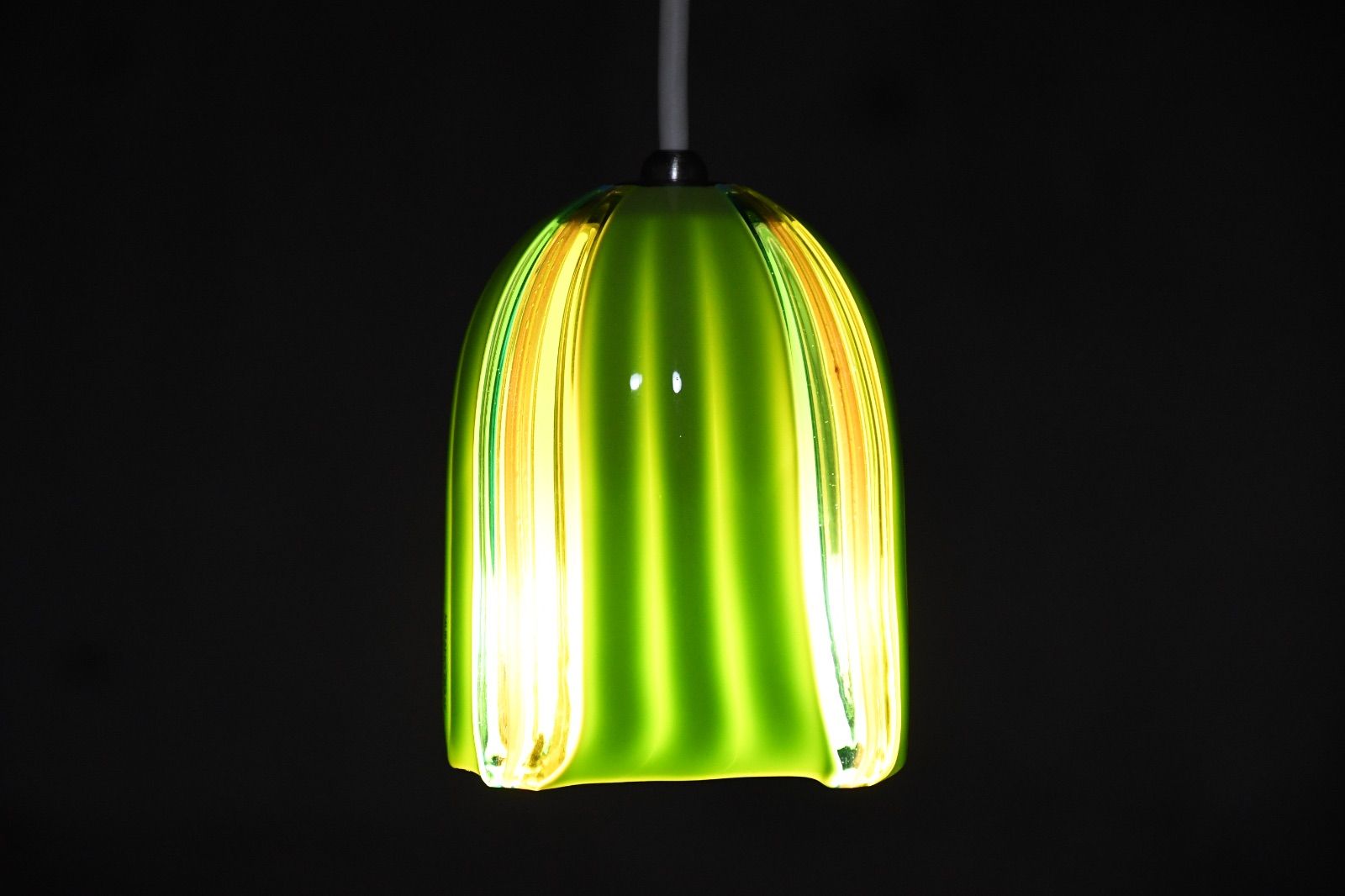 EIK80 展示品 IDC大塚家具 ムラノガラス CLAピスタチオ イタリア製 ヴェネチアンガラス ペンダントライト LED ムラーノガラスセード ペンダントランプ 天井照明