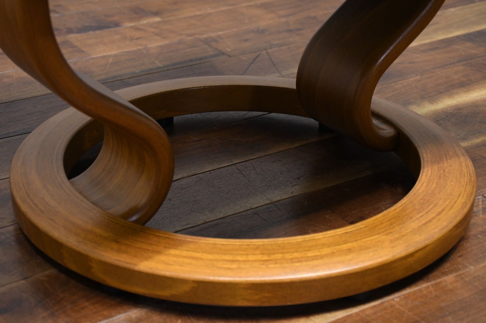 EAK43 エコーネス