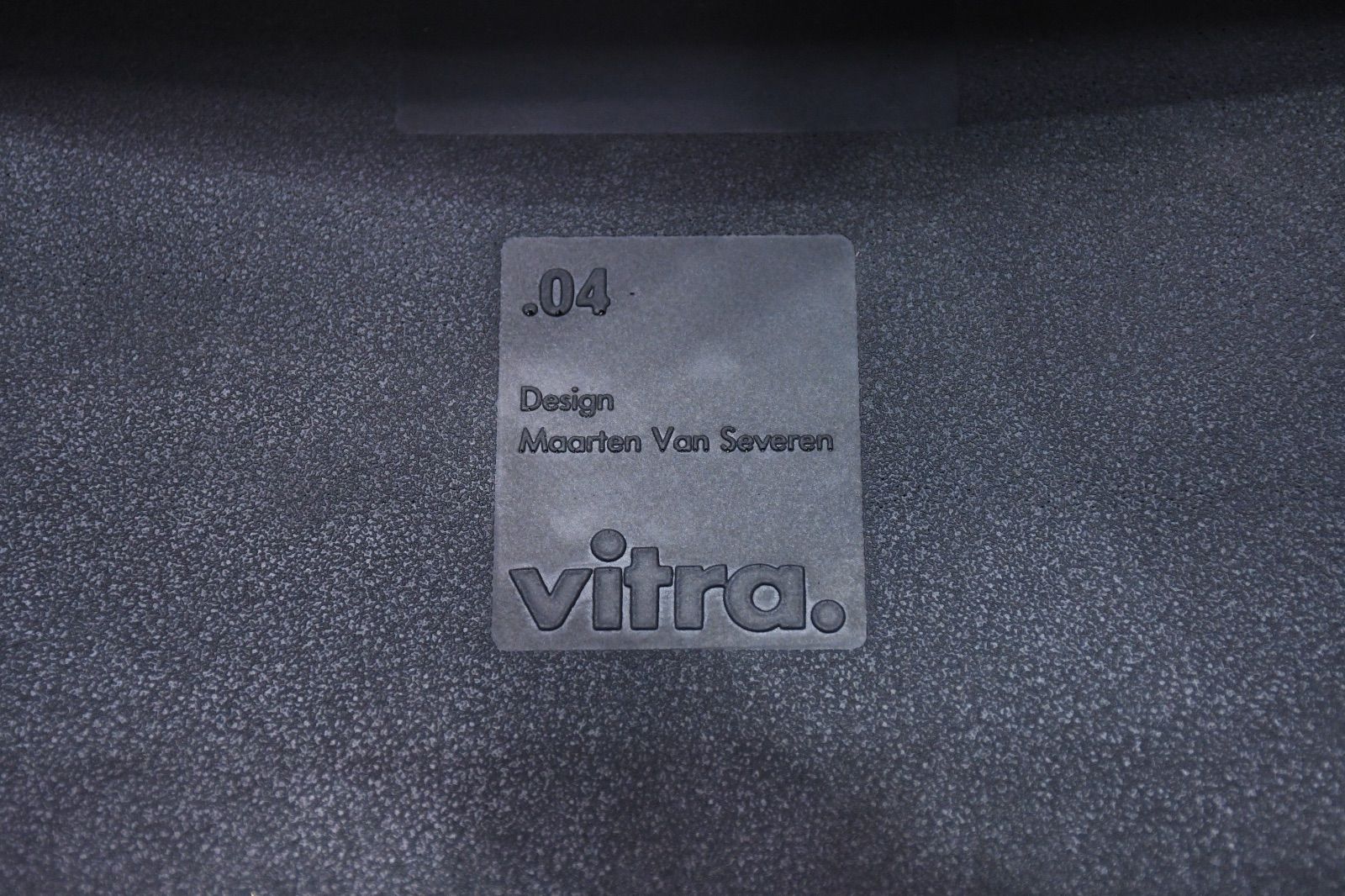 毎日新作アイテム入荷中！ EJK21 ヴィトラ Vitra .04 ゼロフォー デスクチェア キャスターチェア シンプルモダン マールテン ヴァン セーヴェレン 昇降 書斎椅子 ワークチェア ワーキングチェア