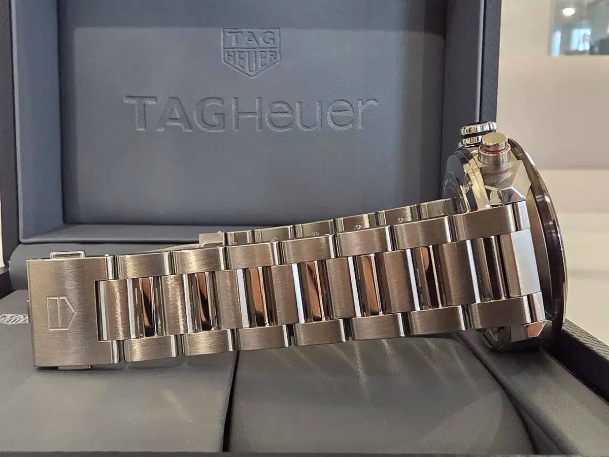 ノンスケルトン CAR201W