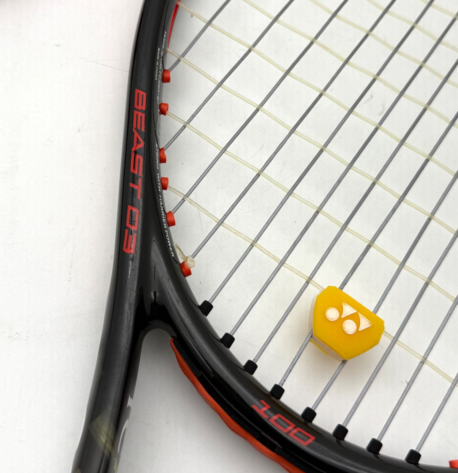 硬式テニスラケット