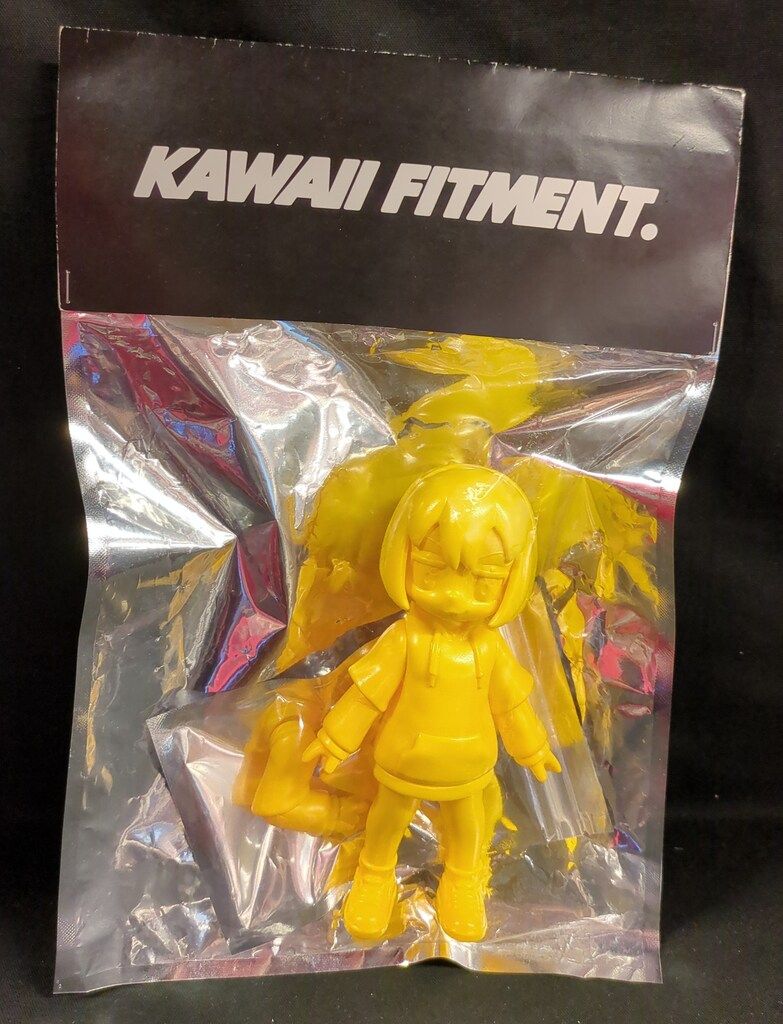 東京玩具式 Fixwell KAWAII FITMENT KFちゃんソフビ 単色/黄色成型