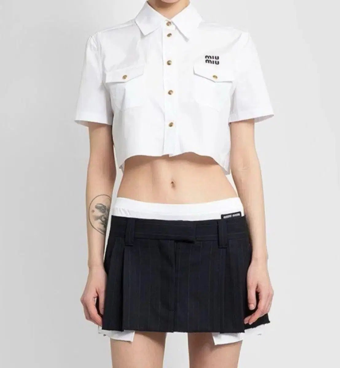 ミュウミュウ 半袖 クロップドシャツ 40
