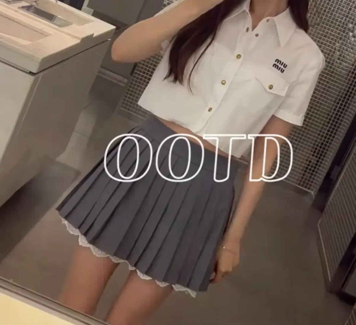  ミュウミュウ 半袖 クロップドシャツ 40 長袖 シャツ ブラウス