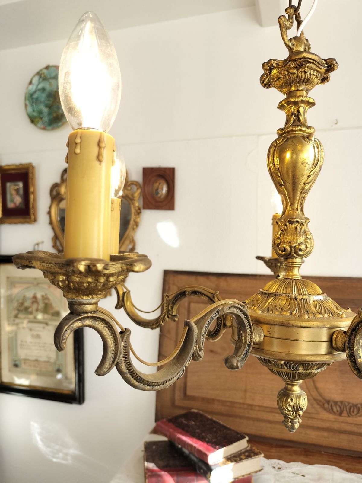 アンティーク ブロンズ