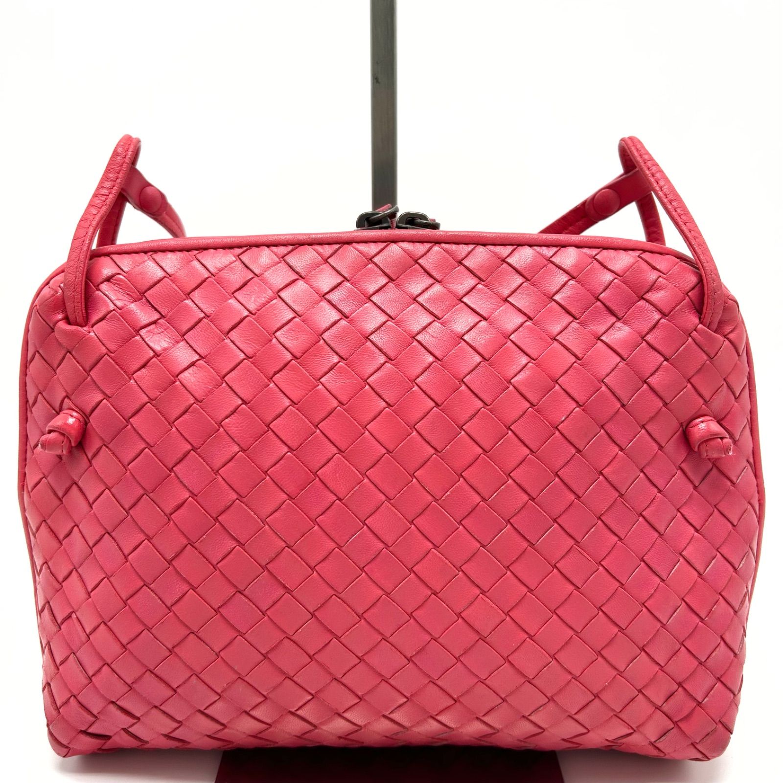 美品 BOTTEGA VENETA ボッテガヴェネタ イントレチャート ノディーニ